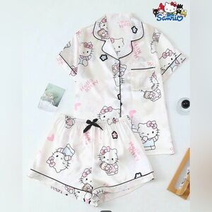 Brand new 2 piece hello kitty short set silky pajamas